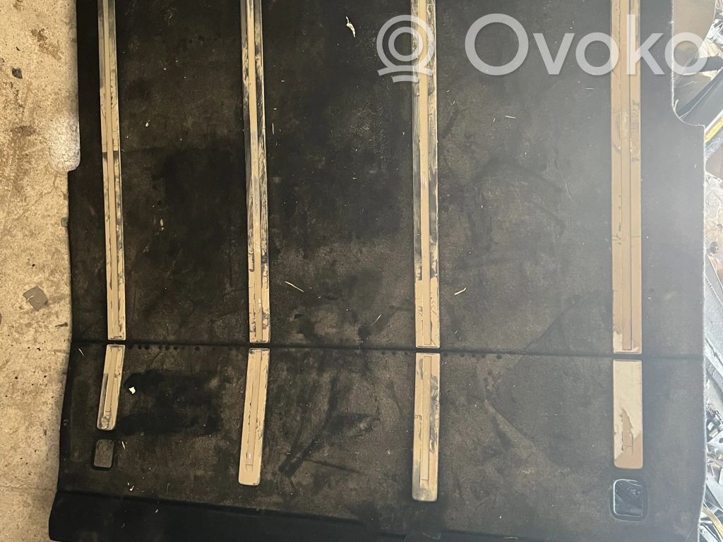Citroen C5 Bagažinės grindys 