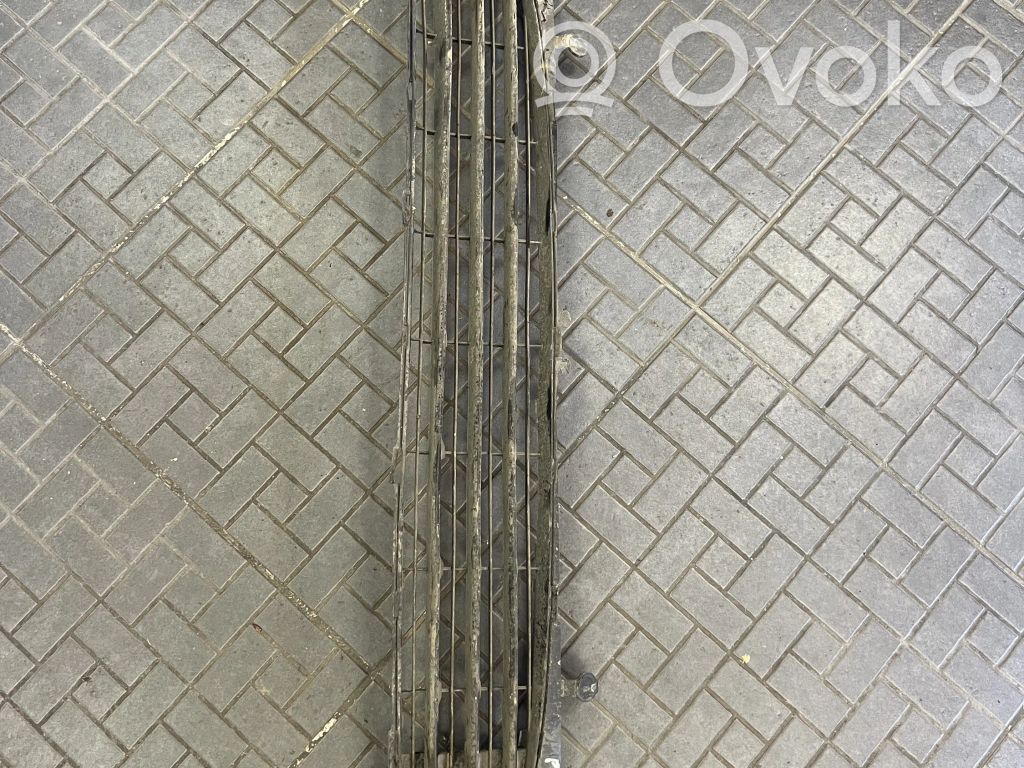 Peugeot 307 Front bumper lower grill 