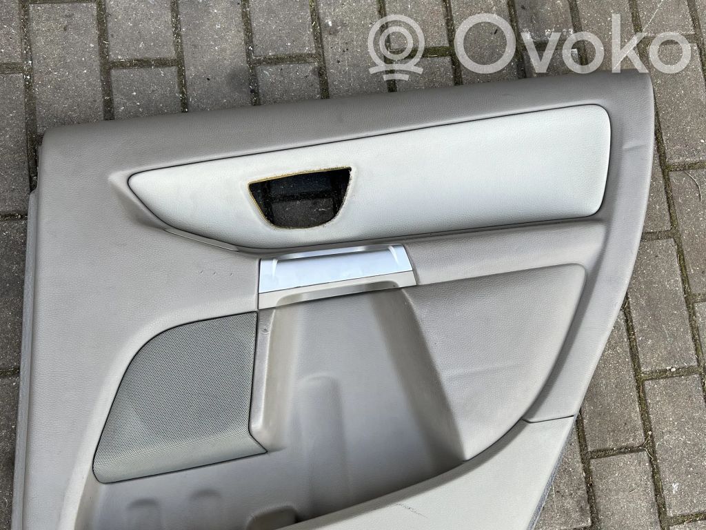 Volvo XC90 Apmušimas galinių durų (obšifke) 