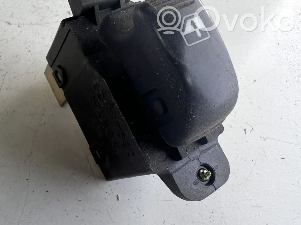 Hyundai Santa Fe Electric window control switch 