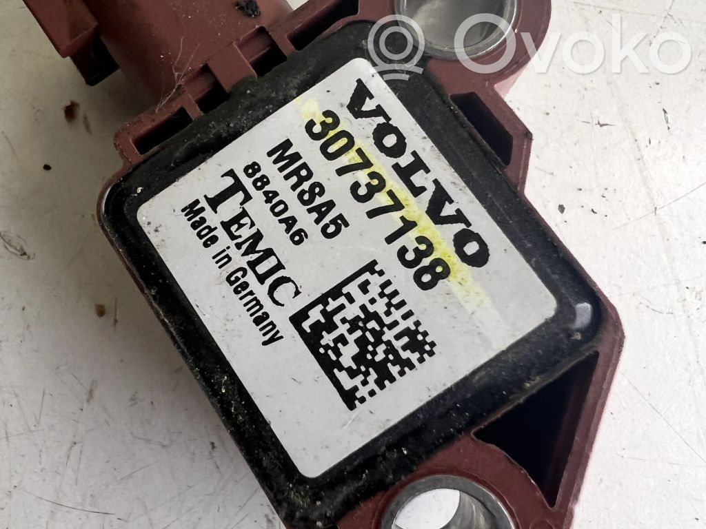 Airbagsensor Crashsensor Drucksensor   30737138,8840A6