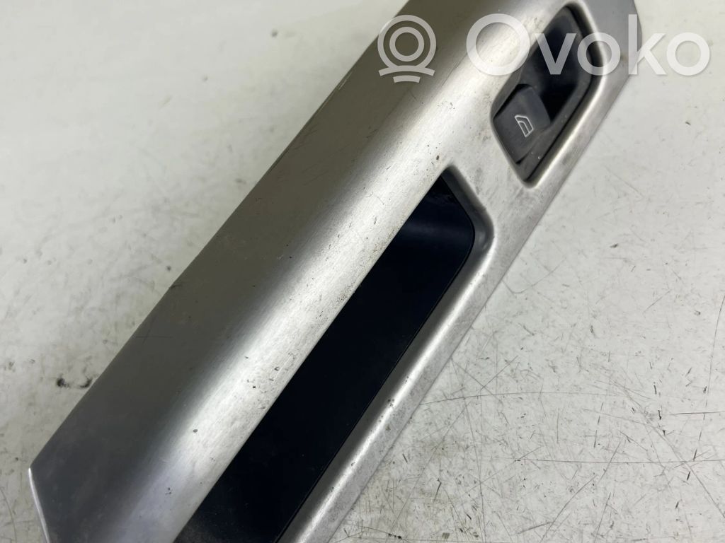 Volvo V50 Electric window control switch 