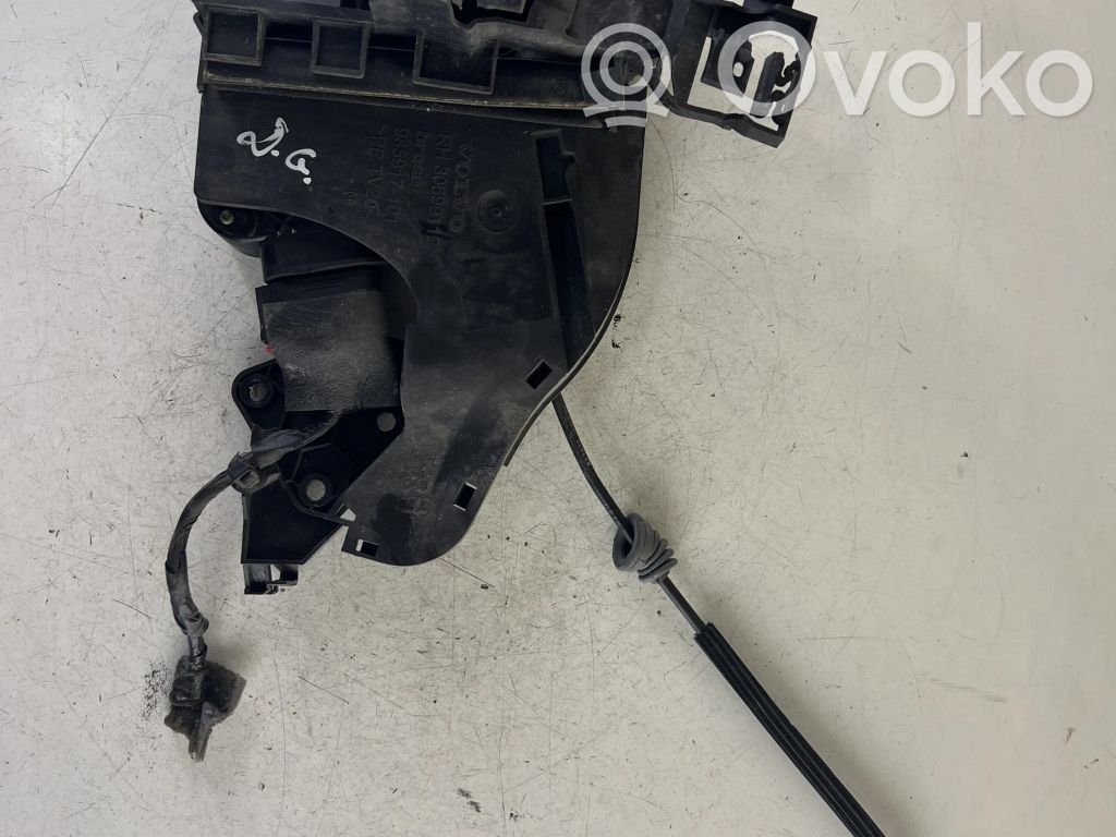 Volvo V50 Takaoven lukko 
