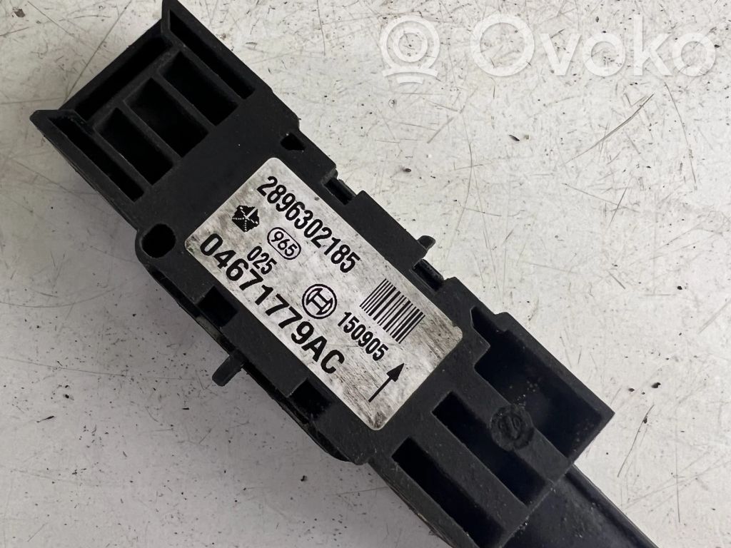 Jeep Grand Cherokee (WK) Airbag deployment crash/impact sensor 