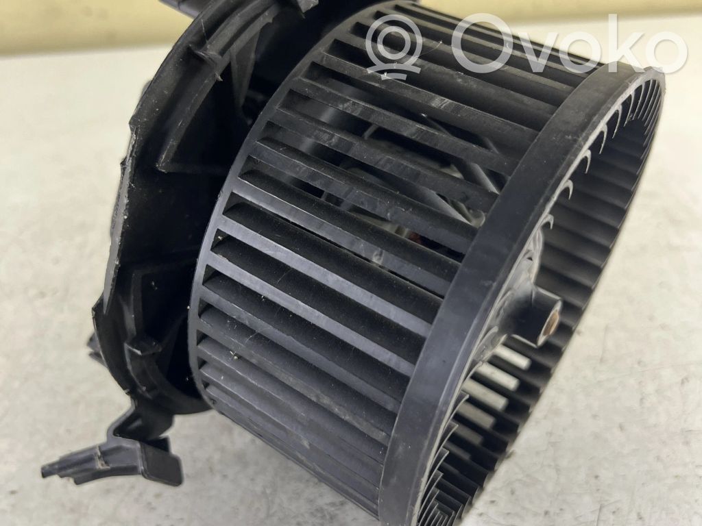 Nissan Micra Mazā radiatora ventilators 