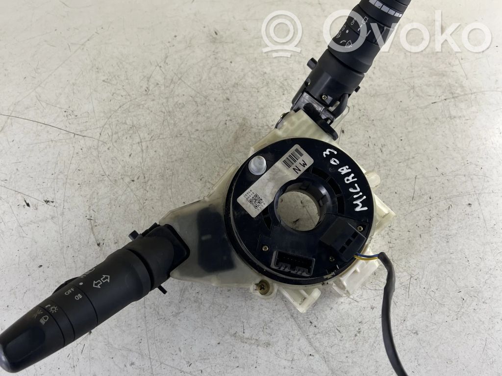 Nissan Micra Commodo, commande essuie-glace/phare 