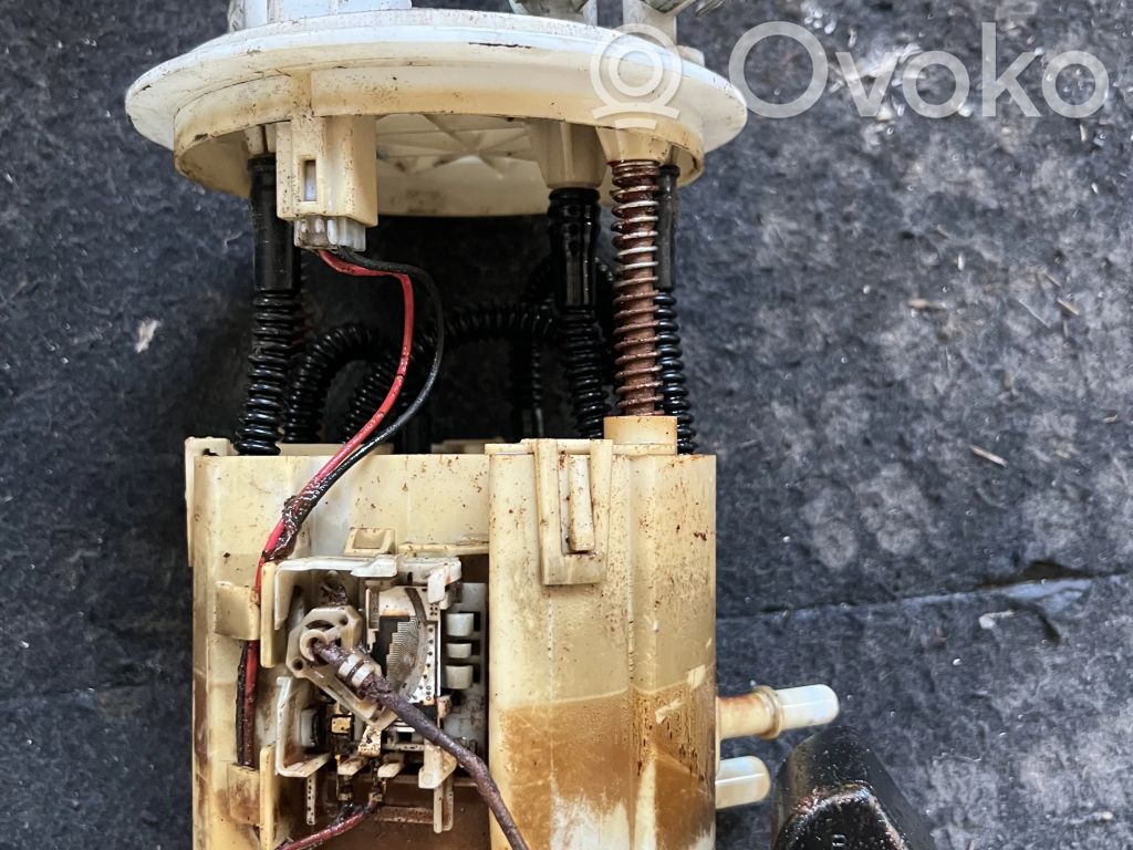 Bomba interna de combustible   42081AG110,1019624090
