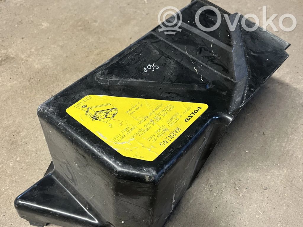 Volvo S60 Pokrywa skrzynki akumulatora 