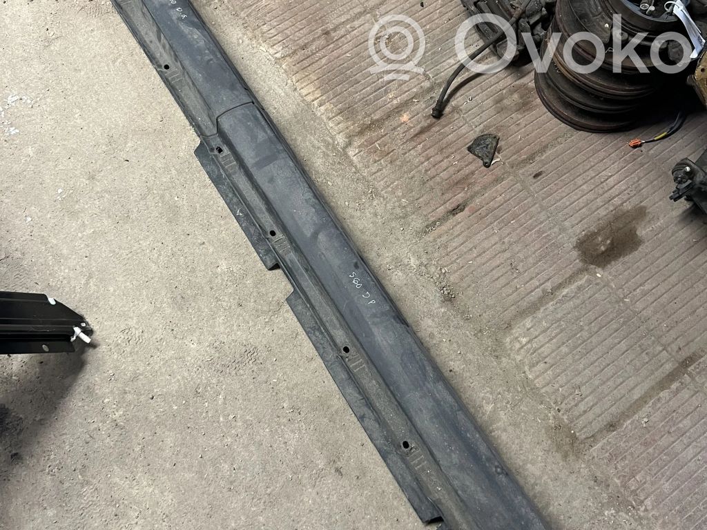 Volvo S60 Sill 
