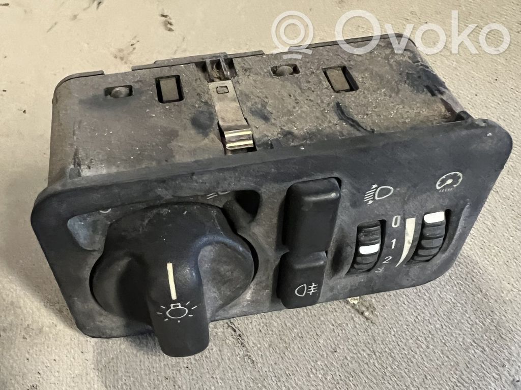 Opel Frontera B Light switch 