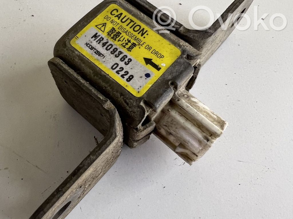 Mitsubishi Pajero Sensor impacto/accidente para activar Airbag 