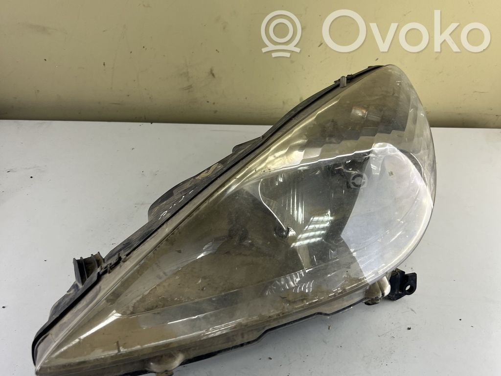 Peugeot 607 Phare frontale 