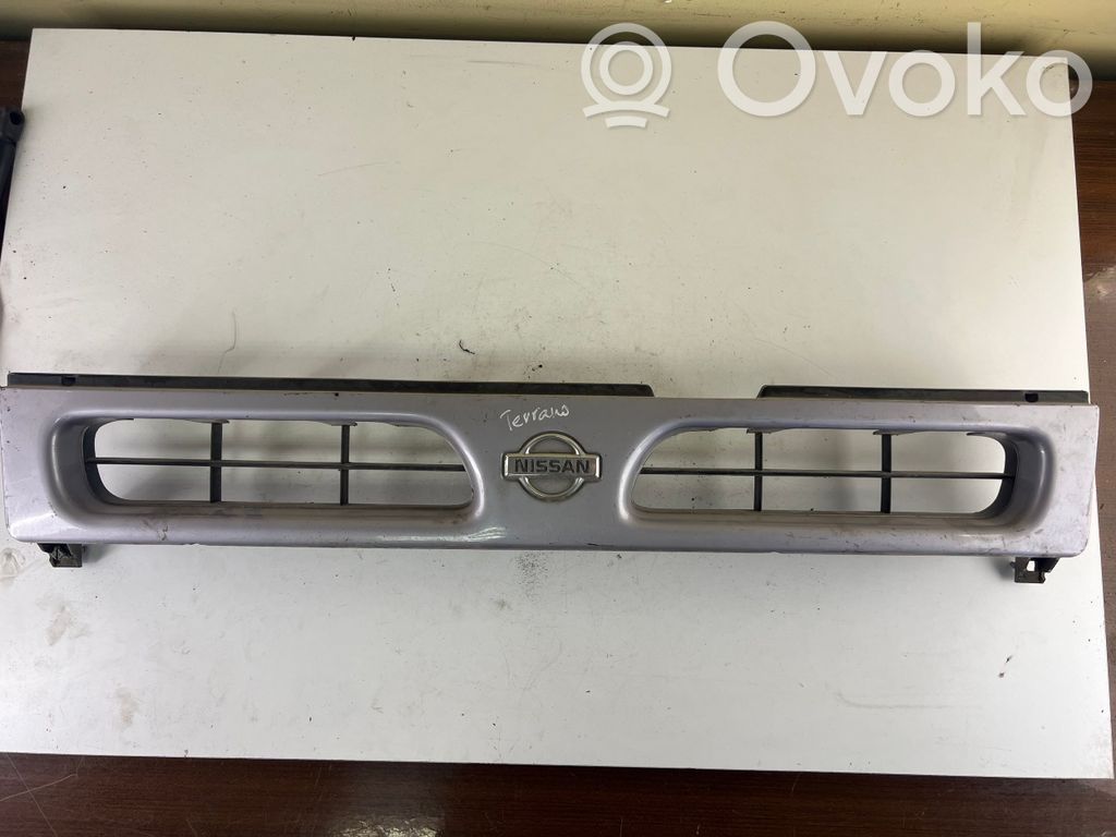 Nissan Terrano Front grill 