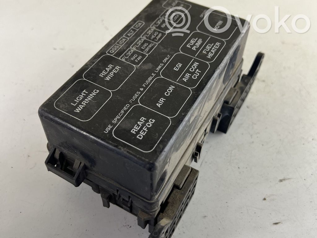 Nissan Terrano Fuse module 