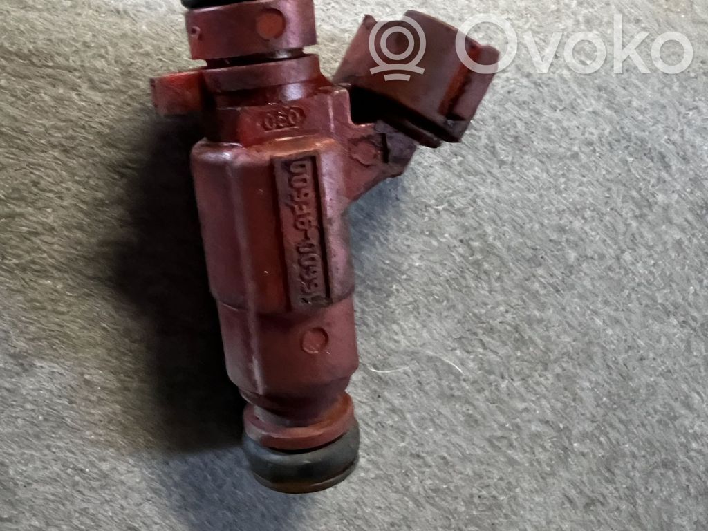 Nissan Primera Inyector de combustible 