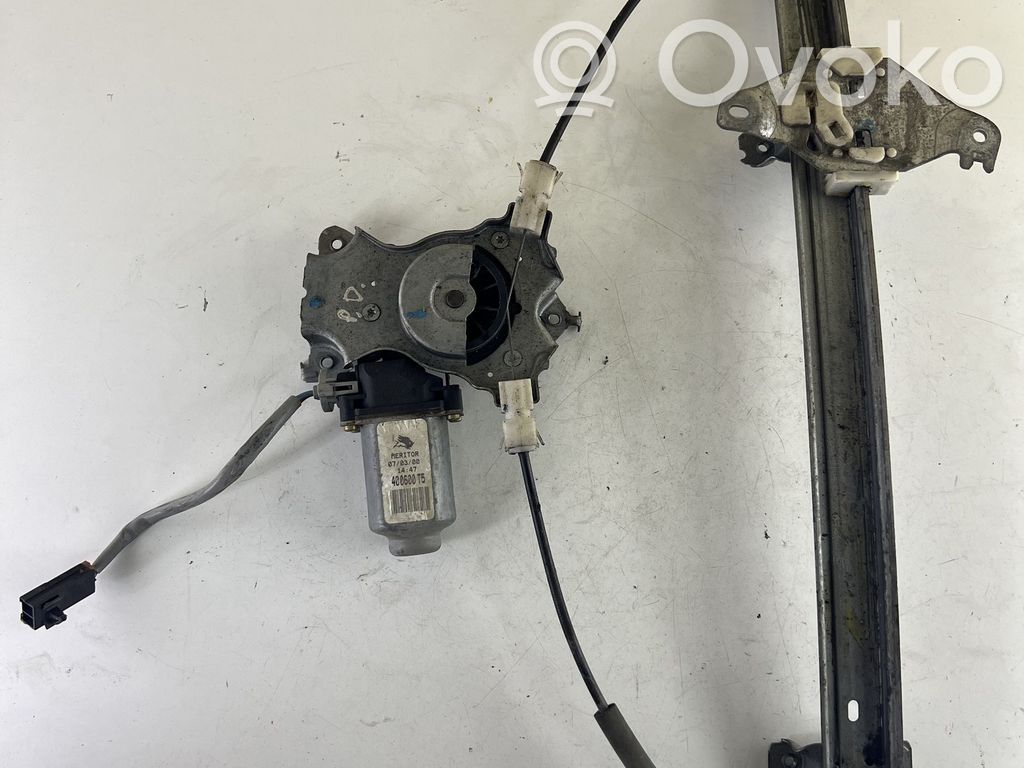 Nissan Almera N16 Elektryczny podnośnik szyby drzwi przednich 