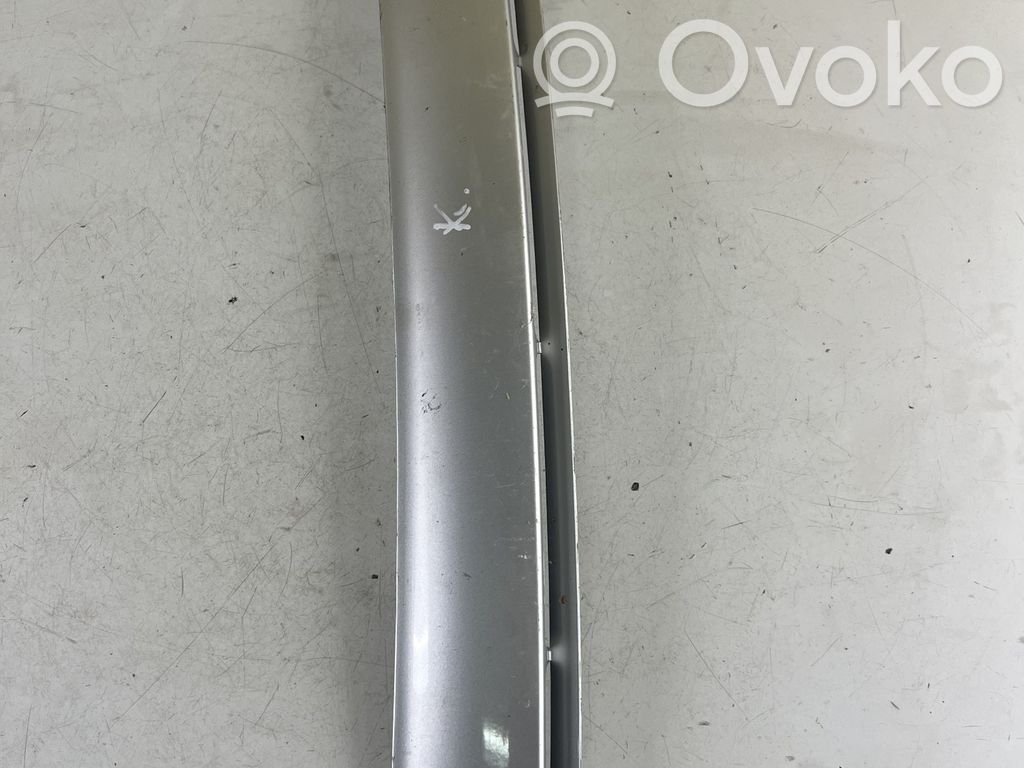 Jeep Grand Cherokee (WJ) Ramă geam lateral spate 