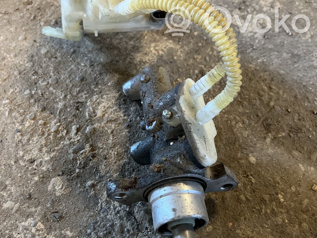 Opel Meriva A Pääjarrusylinteri 