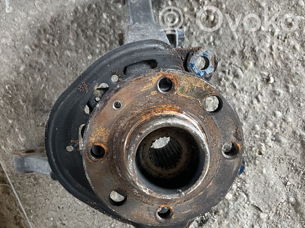 Opel Corsa C Priekinis kelmas 