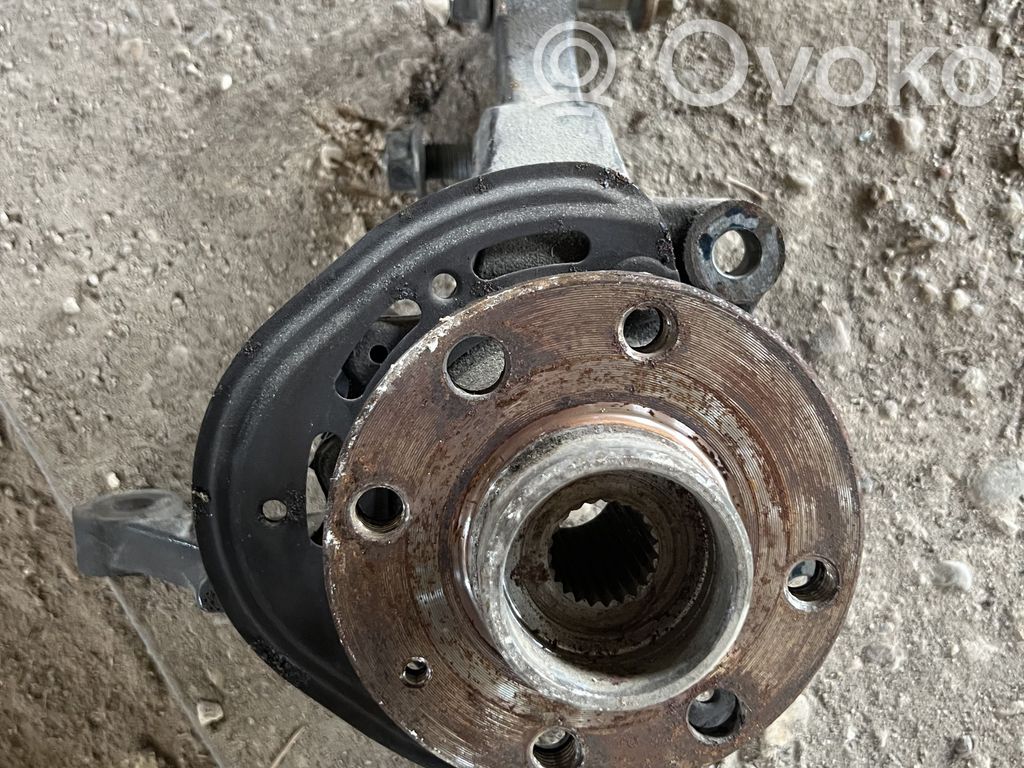 Opel Corsa C Priekinis kelmas 