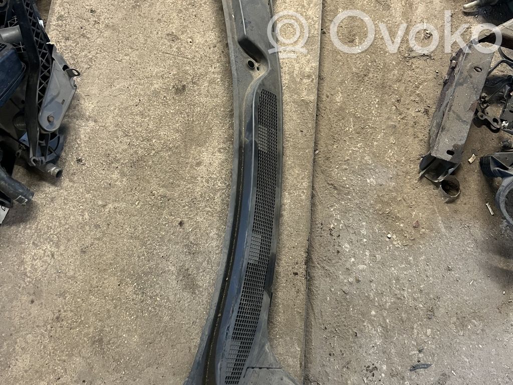 Renault Megane II Wiper trim 