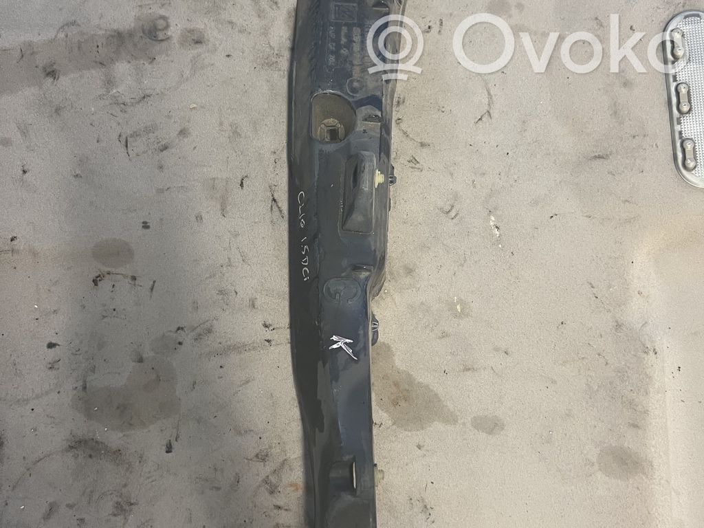 Renault Clio III Laikiklis sparno 