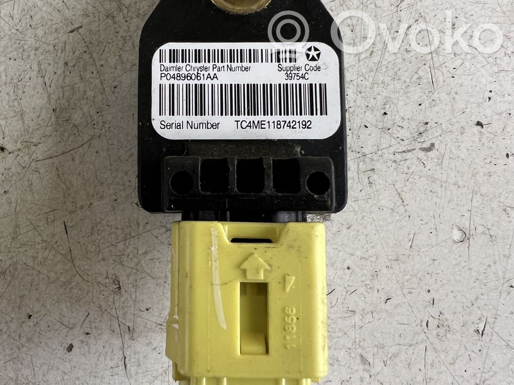 Dodge Caliber Airbag deployment crash/impact sensor 