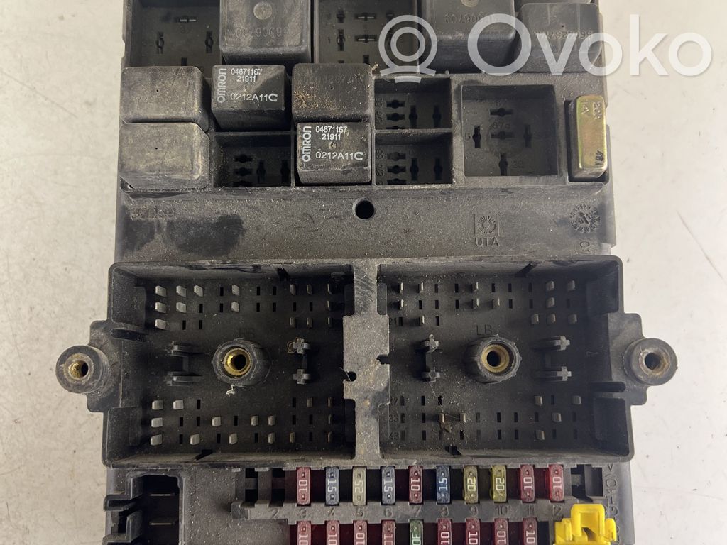 Jeep Grand Cherokee (WJ) Fuse module 