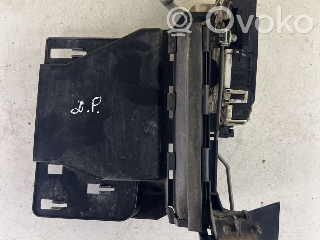 Dodge Nitro Front door lock 