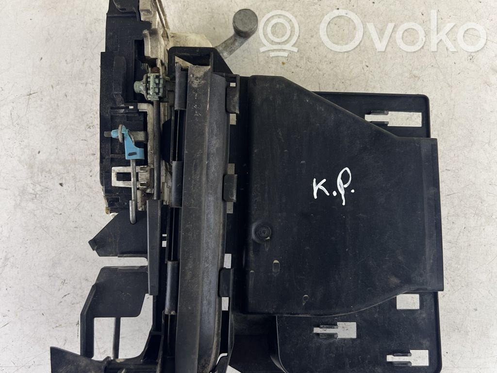 Dodge Nitro Front door lock 