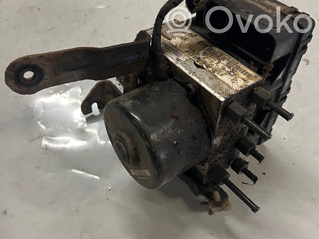 Jeep Cherokee III KJ ABS bloks 