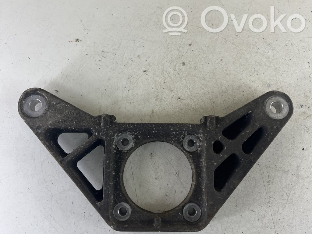 Jeep Cherokee KL Rear differential/diff mount bracket 