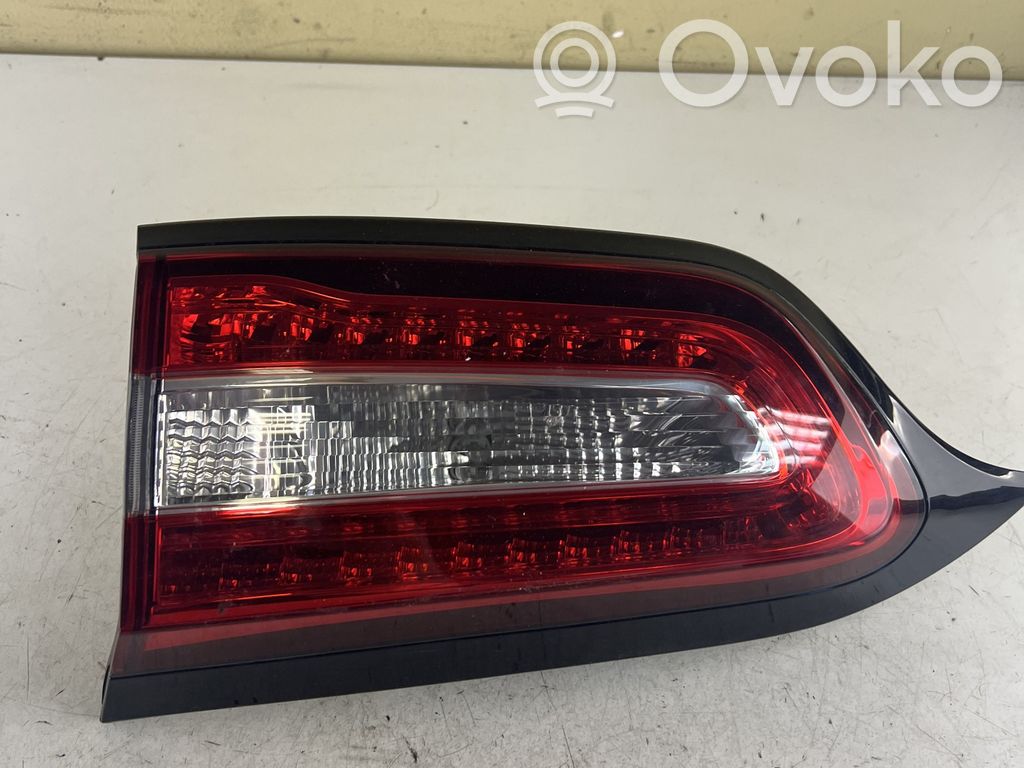 Jeep Cherokee Tailgate rear/tail lights 