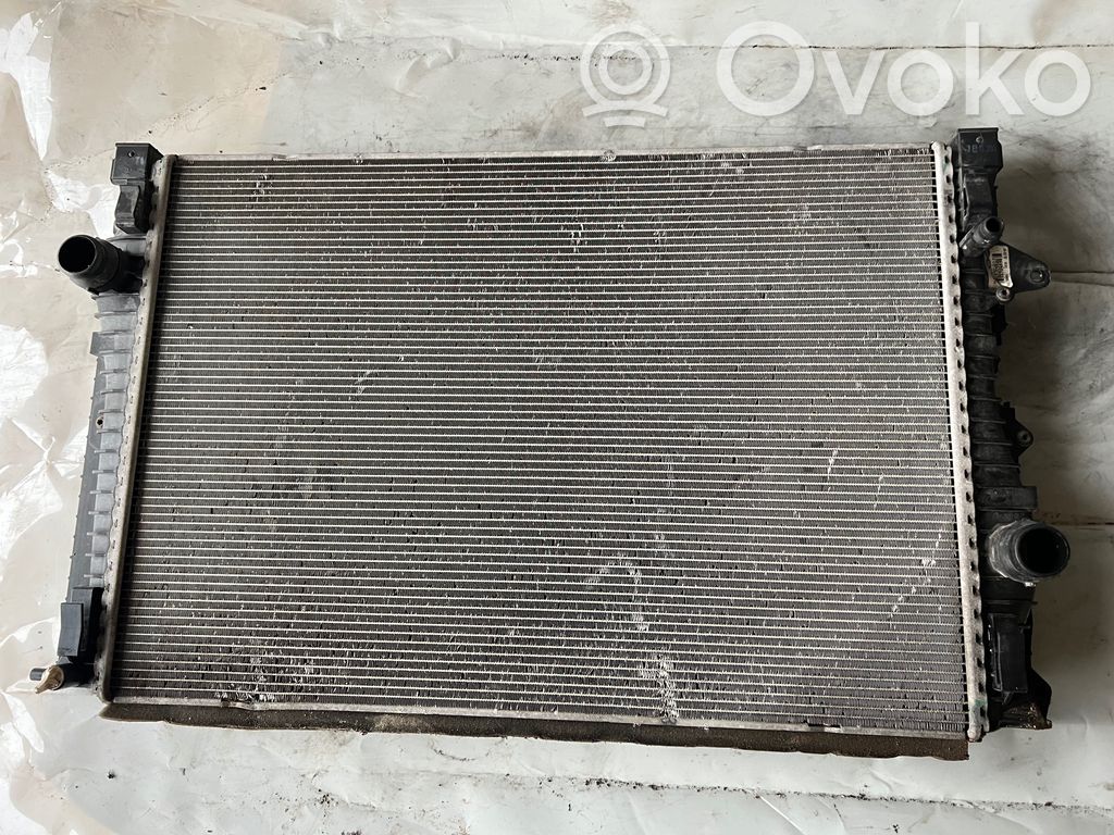 Land Rover Discovery Sport Coolant radiator 