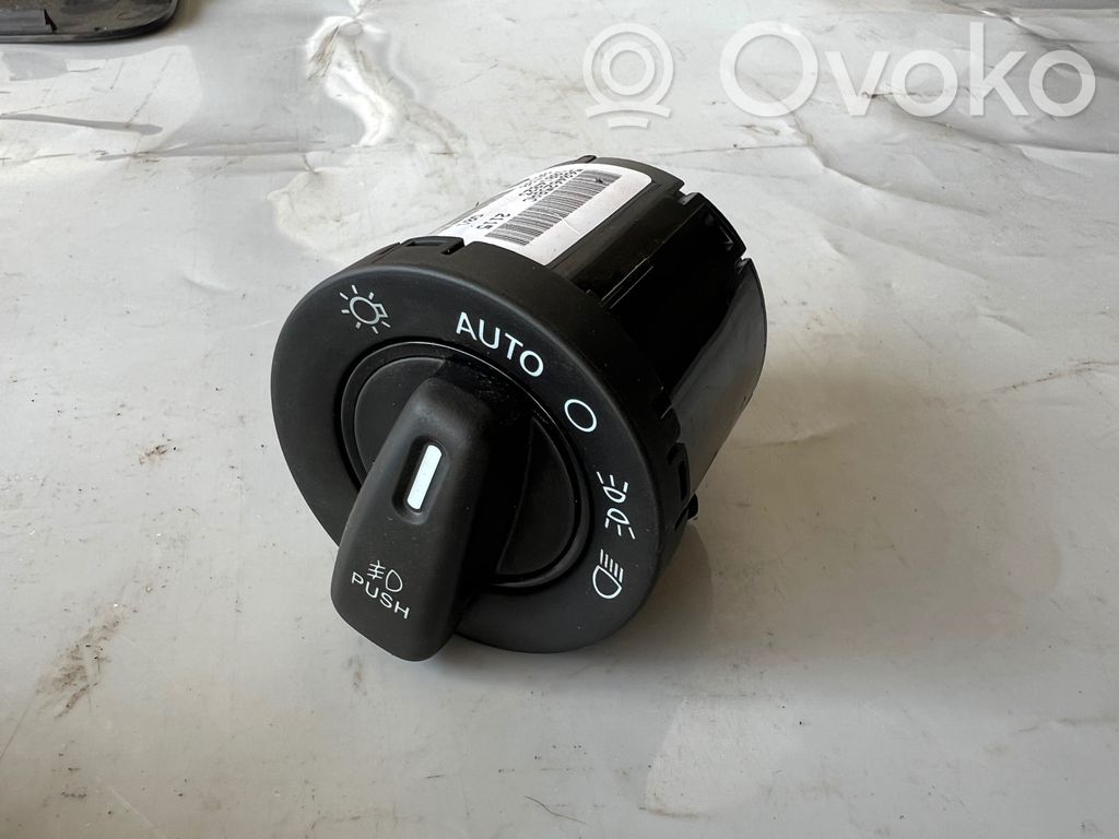 Dodge Durango III Light switch 