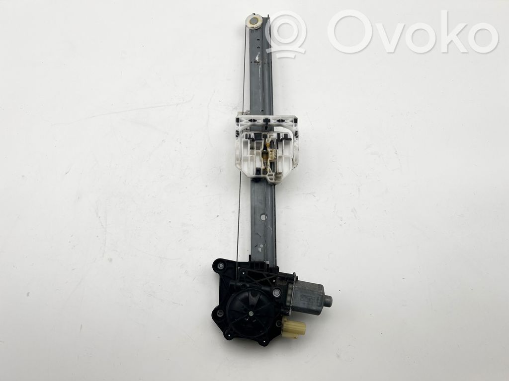 Elektryczny podnośnik szyby drzwi tylnych   0130822730,CM09317006