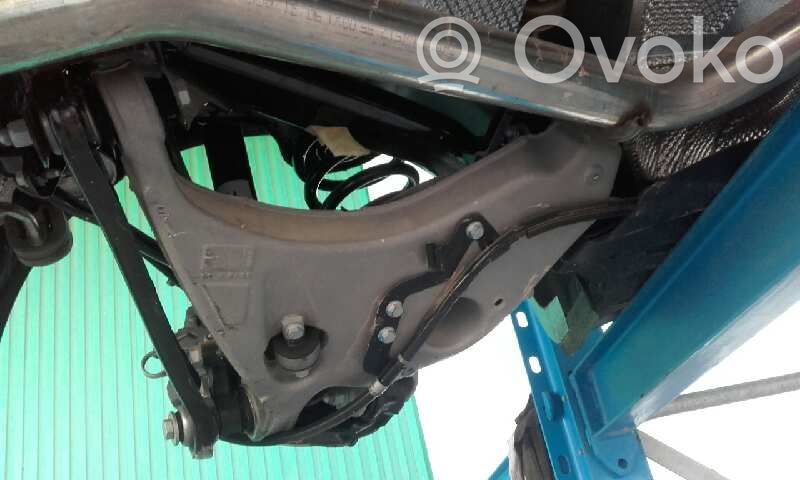 Brazo de suspensión trasero