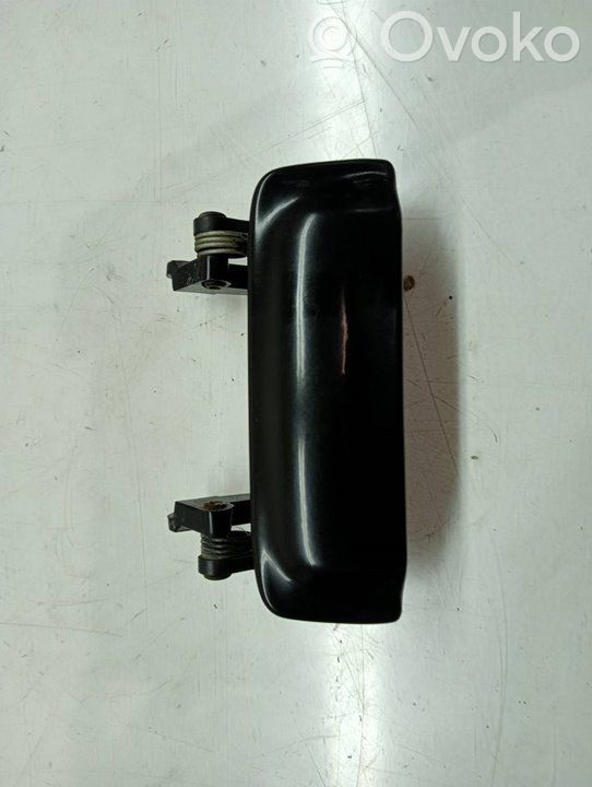 Rear door exterior handle