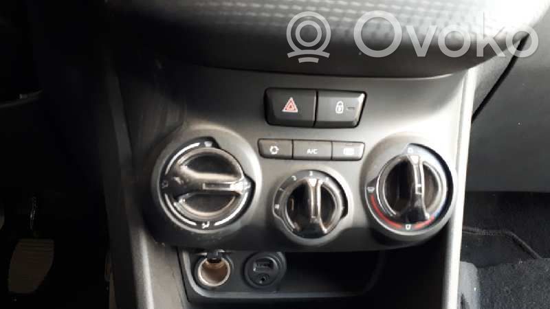 Unidad de control/módulo del aire acondicionado   MCP20812