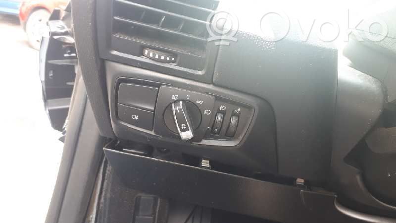 Panel lighting control switch   9865819