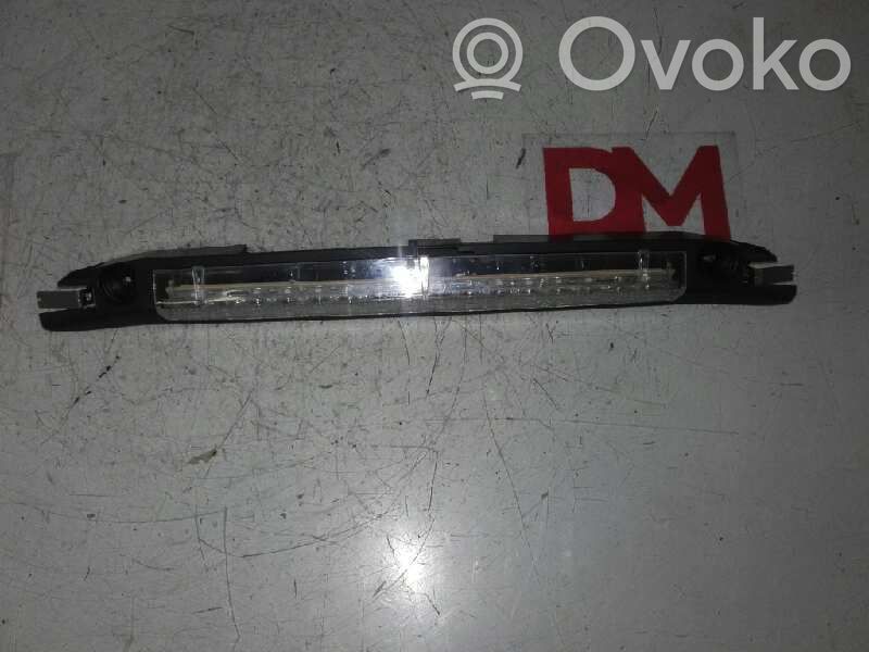 Citroen C6 Third/center stoplight 