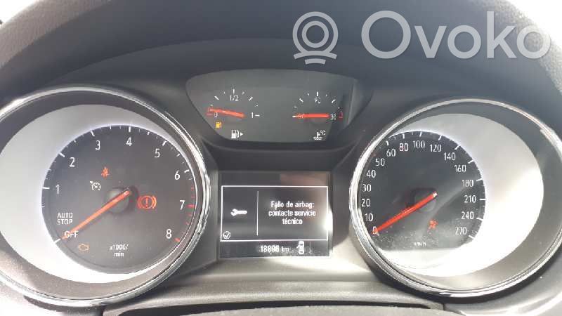 Opel Astra K Nopeusmittari (mittaristo) 