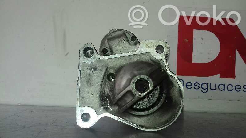 Motor de arranque   8V2111000AE