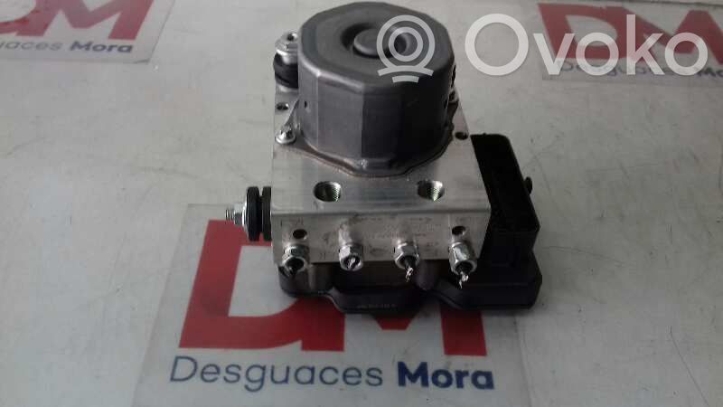 Nissan Micra C+C Bomba de ABS 