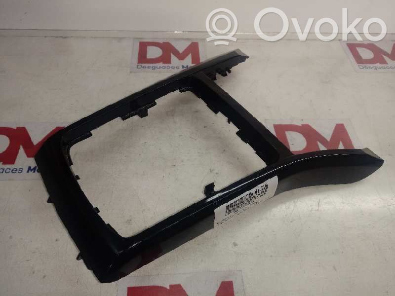 Opel Astra G Rivestimento in plastica cornice della leva del cambio
