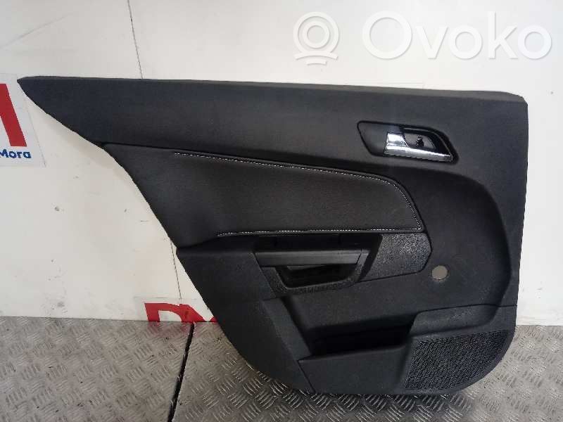 Opel Astra G Apšuvums aizmugurējām durvīm 