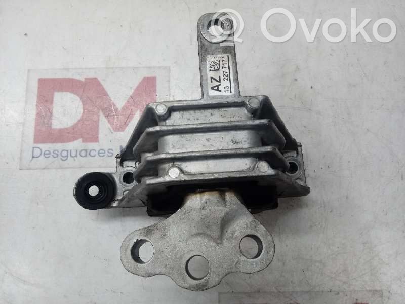 Opel Insignia A Suport tampon motor 