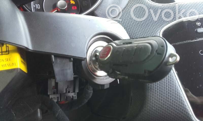 Fiat Punto (199) Užvedimo spynelė 