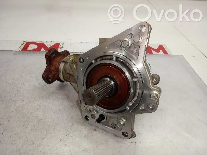 Nissan Qashqai Pavarų dėžės reduktorius (razdatkė) 