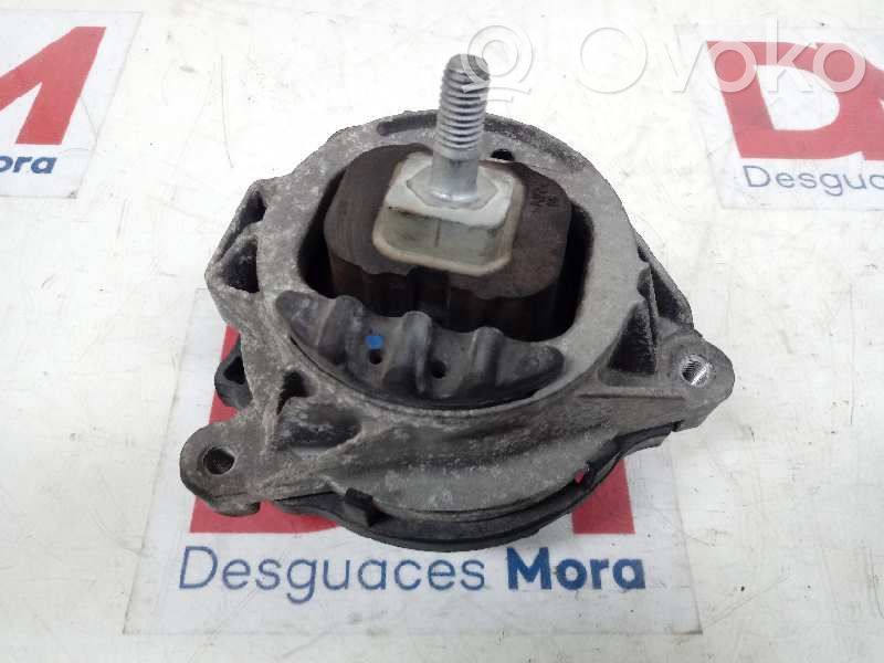 Engine mount bracket   678765805